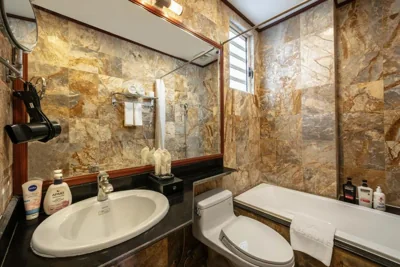 A25 Hotel - 221 Bạch Mai – Foto’s 3